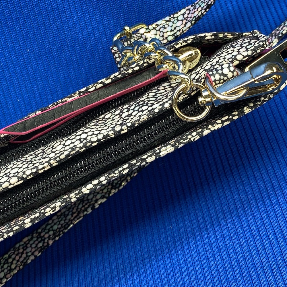 Juicy Couture Wallet Purse - Picture 4 of 6